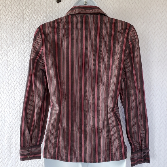 Old Navy Perfect Stretch Button Down Shirt Sz Sm - Picture 6 of 9